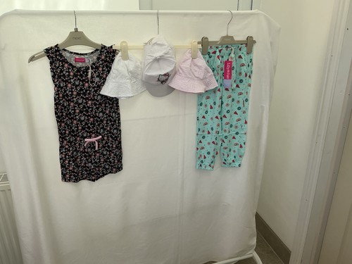 Yrs bnwt girls x5 - x5, bundle