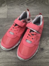 Kids Girls Lily and Dan