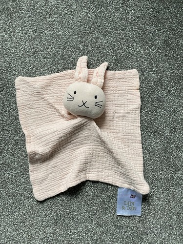 Lily and dan - lily, bunny